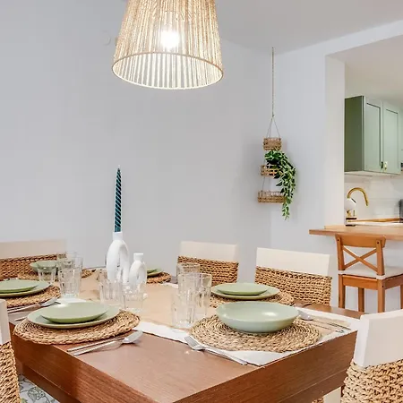 Apartment El Paraiso - Near The With Communal Pool