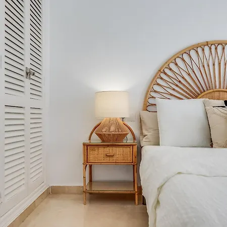 Apartment El Paraiso - Near The With Communal Pool Estepona