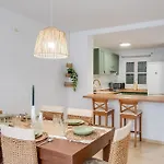 El Paraiso - Near The With Communal Pool Εστεπόνα
