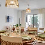 El Paraiso - Near The With Communal Pool Διαμέρισμα
